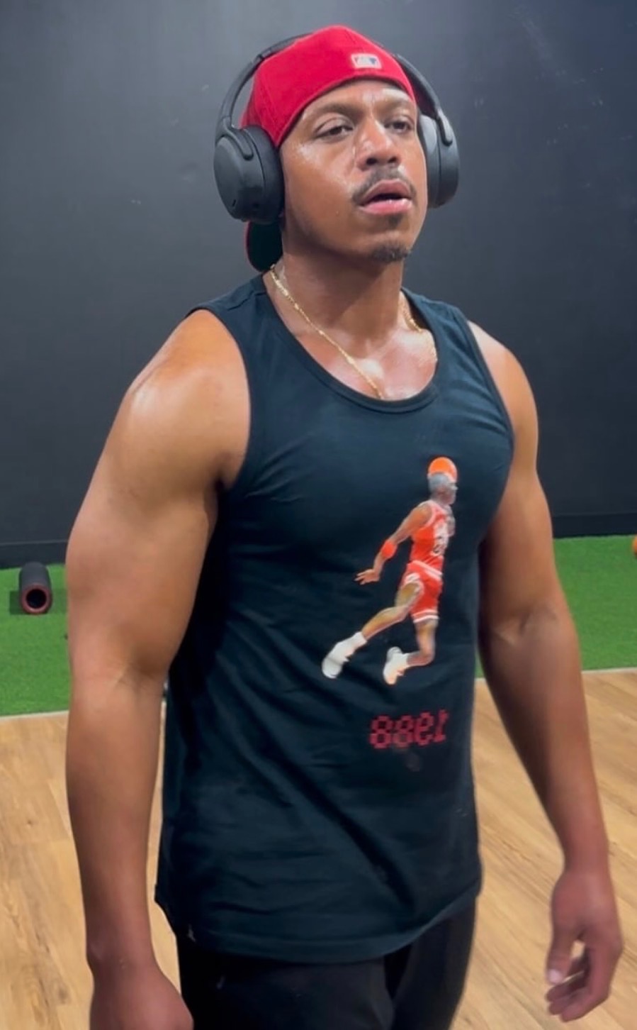 Angelo Brown approved gym photo